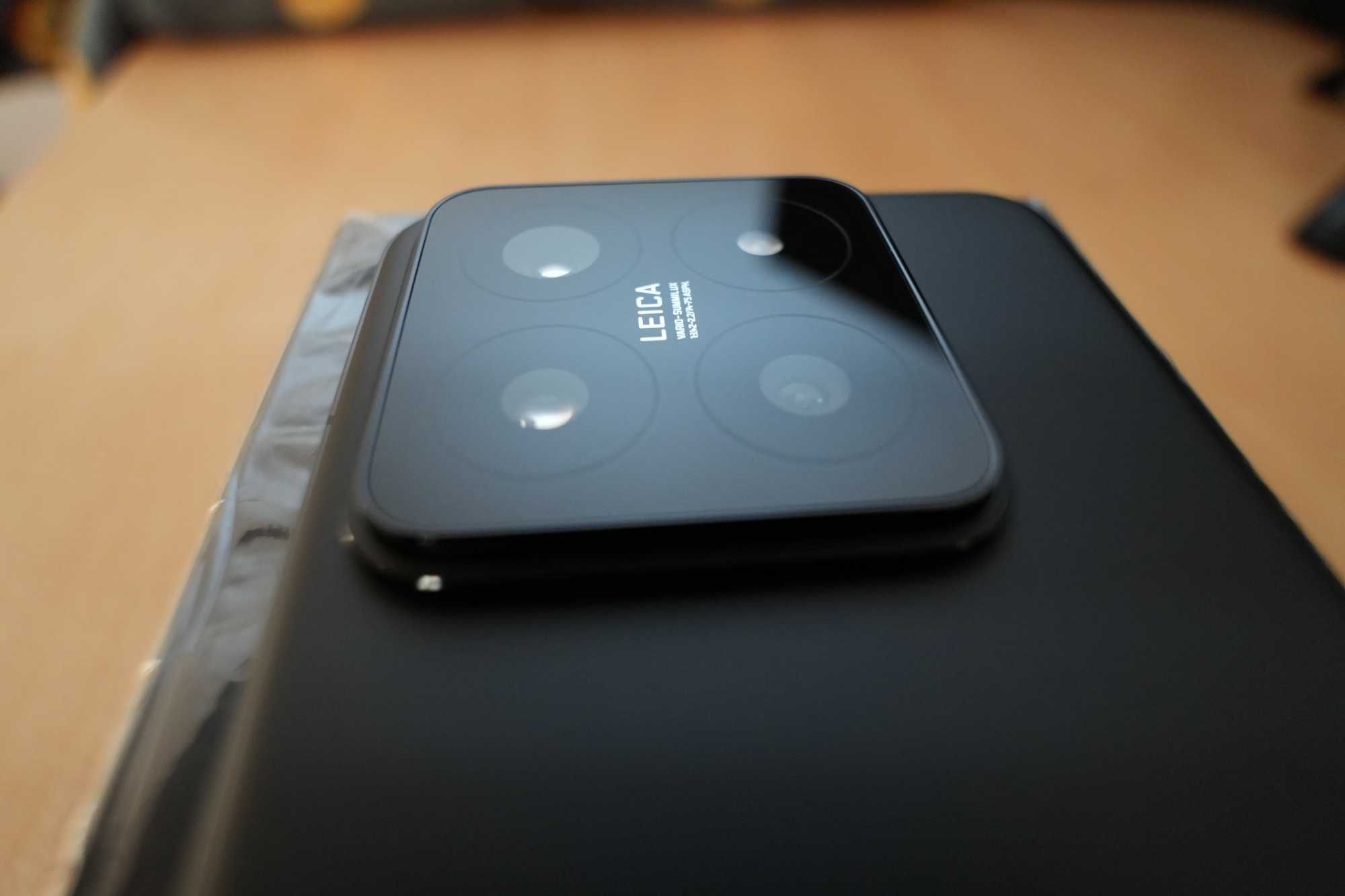 Продам Xiaomi 14 Pro 12 256