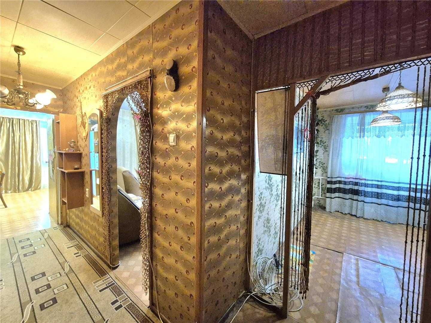 Продам 4 комн квартиру на 6 мкр на 7/9этаже, ипотека