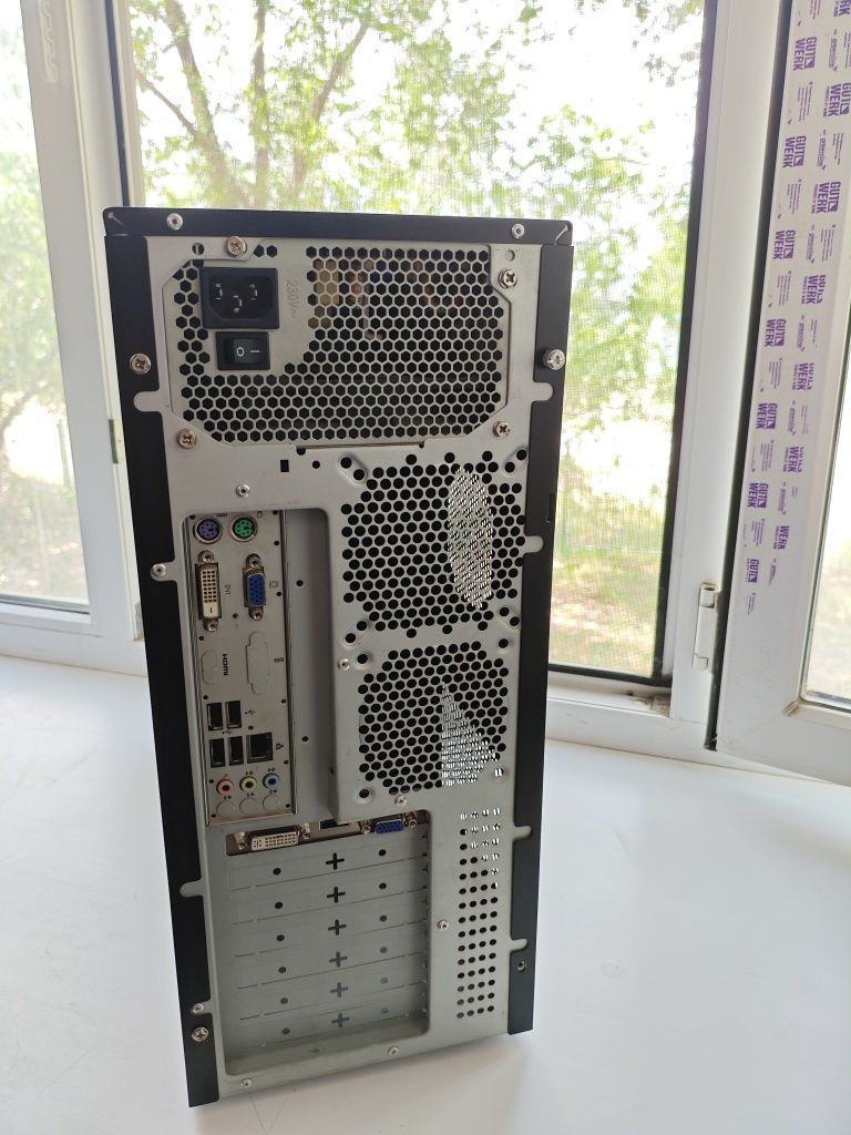 Core i3 |Nvidia GT730| HDD 1TB/ RAM 4Gb.