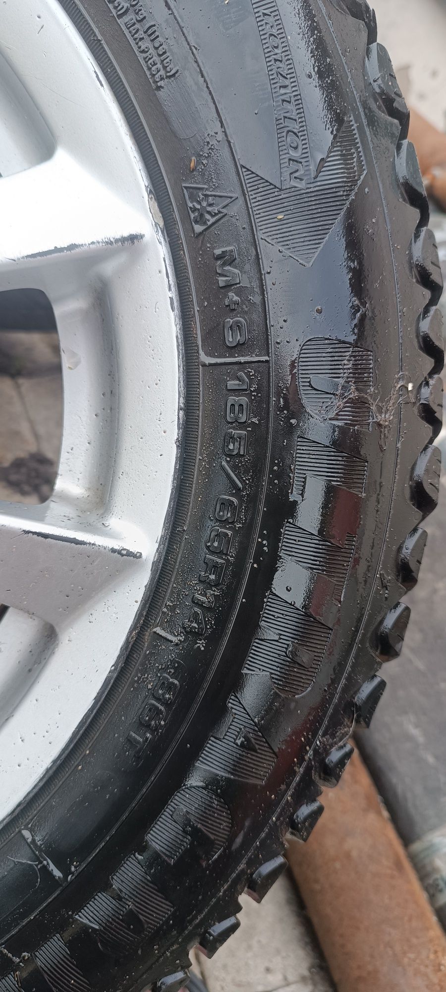 Продам диски с резиной