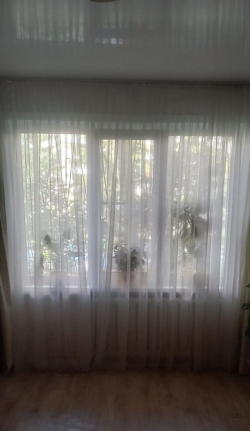 Продам белый тюль 240*700