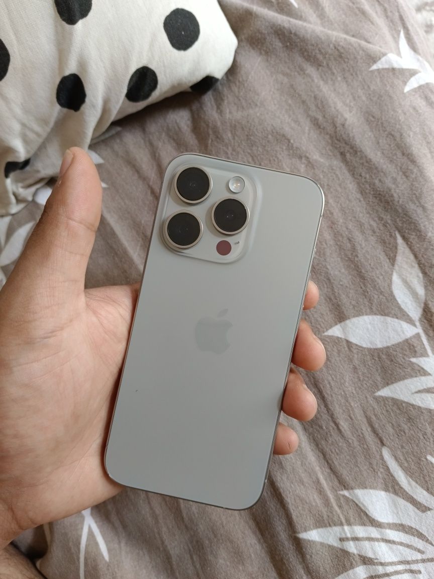 iPhone 15 Pro 128 gb идеале/айфон 15 про