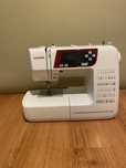 Швейная машина Janome DC 603 белый