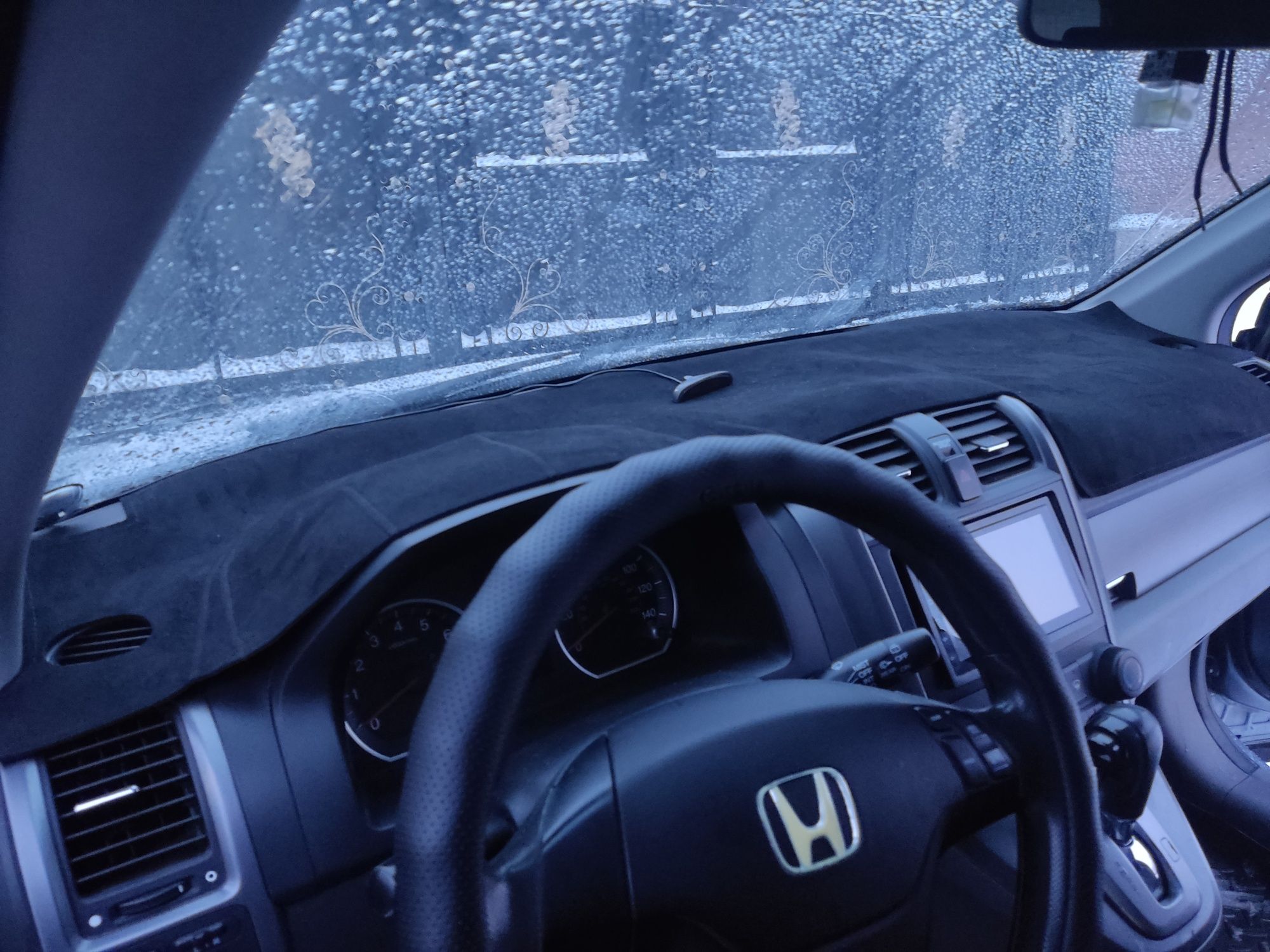 Накидка на панель авто из премиум алькантары