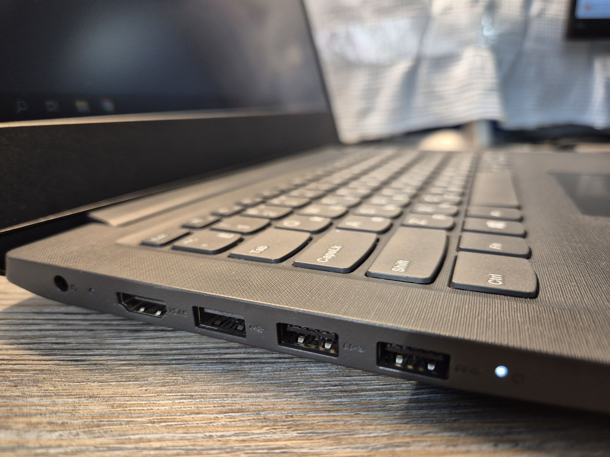 Ноутбук Lenovo V14ADA в коробке \ОЗУ 12гб\SSD мощный