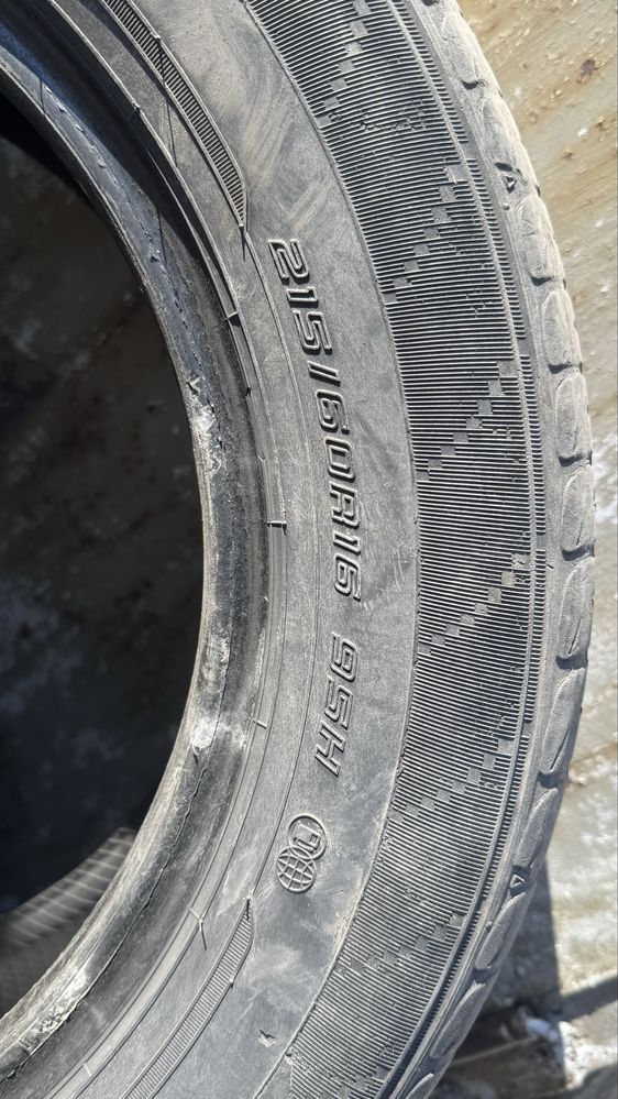 Продам 2 резины 215/60/16