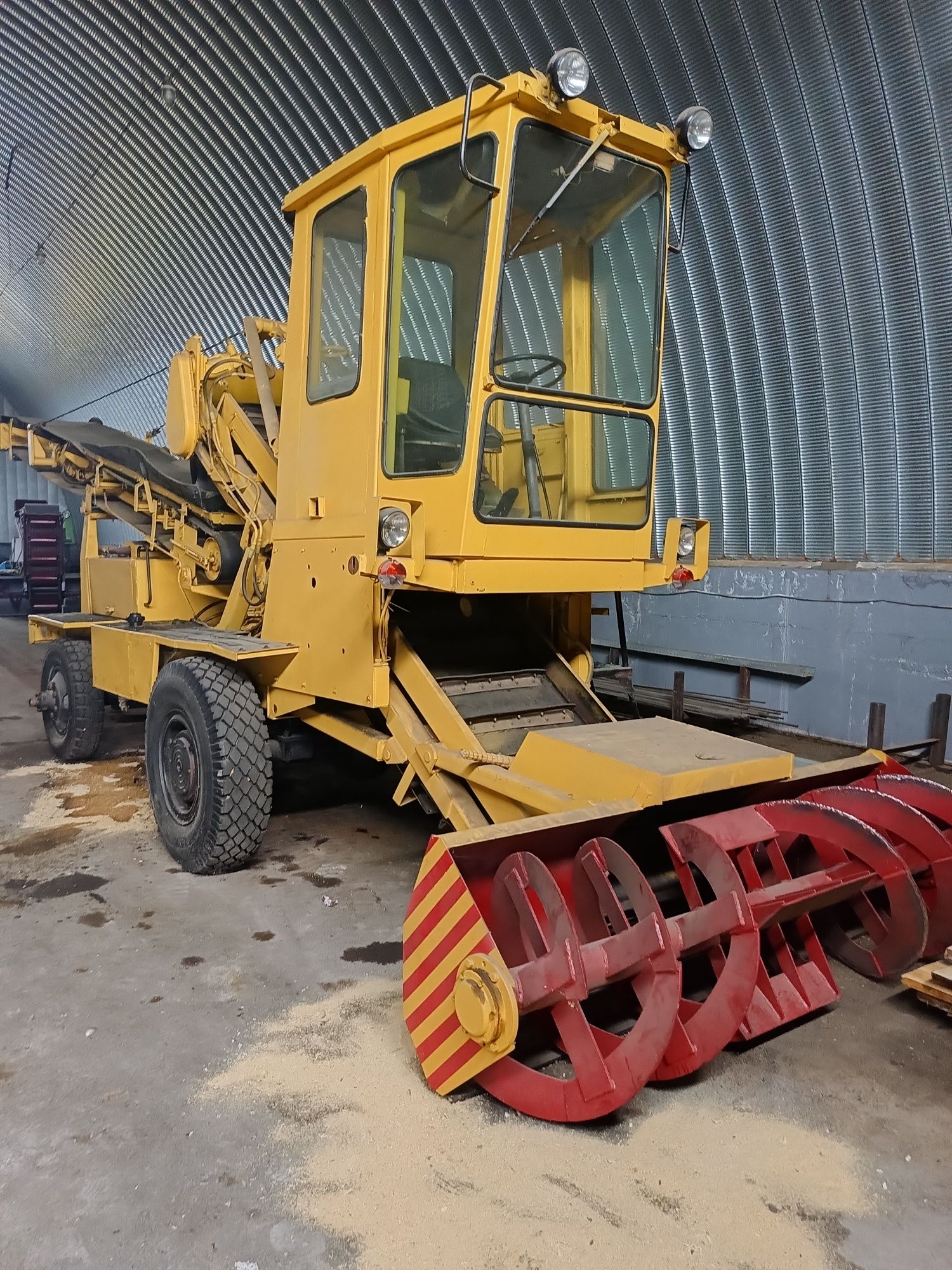 Продам ТМ-3 (Амкадор) погрузчик непрерывного действия
