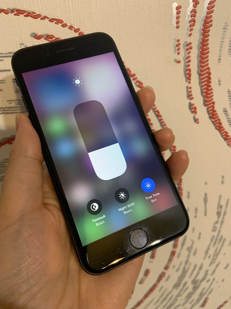 iPhone SE 64gb 82%