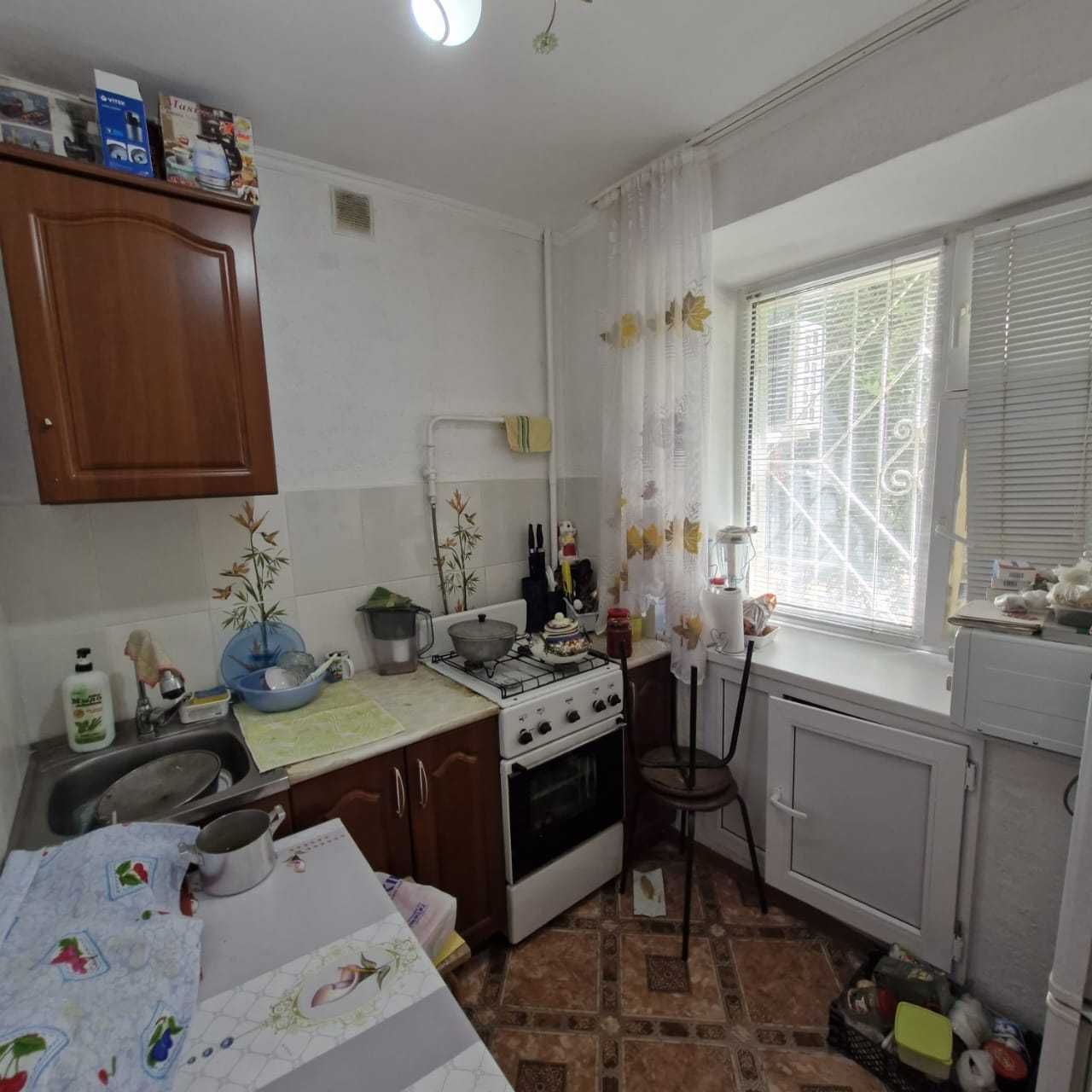 Продам двухкомнатную квартиру рн 20 школа, Зачаганск