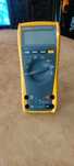 Продам мультиметр Fluke 175