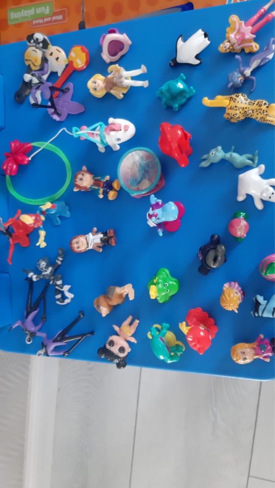 Игрушки из под Киндера.50т