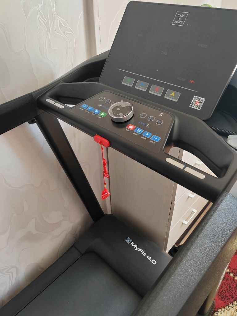 Продам беговую дорожку Casa More My fit 4.0,в новом состоянии, недорог