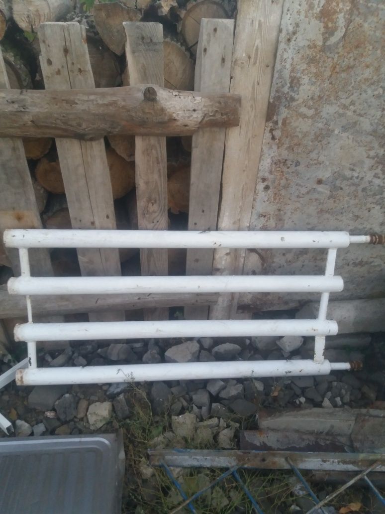 Продам регистр  батарею