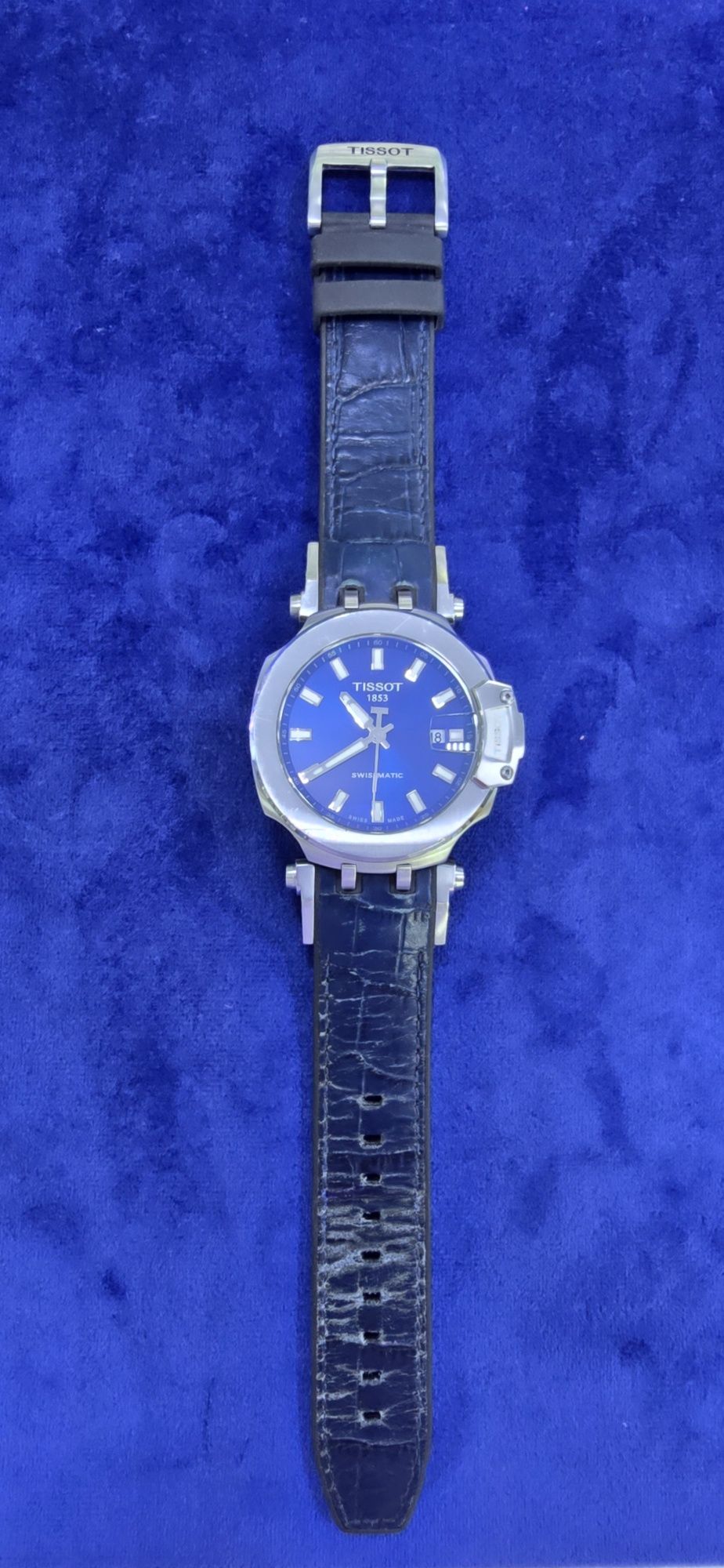Продам часы фирмы TISSOT (оригинал) хорошем рабочем состоянии
