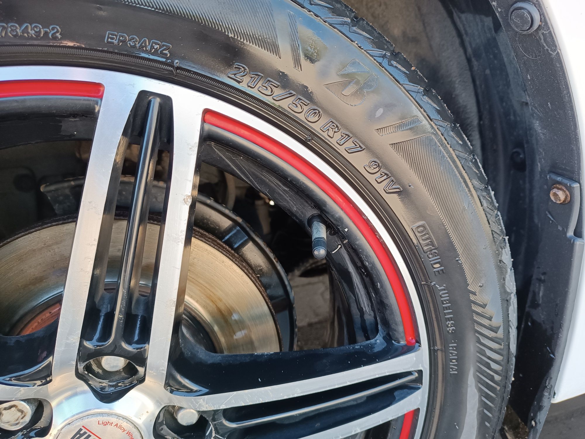 Продам колеса R 17, Bridgestone. Отл состояние. 4 шт