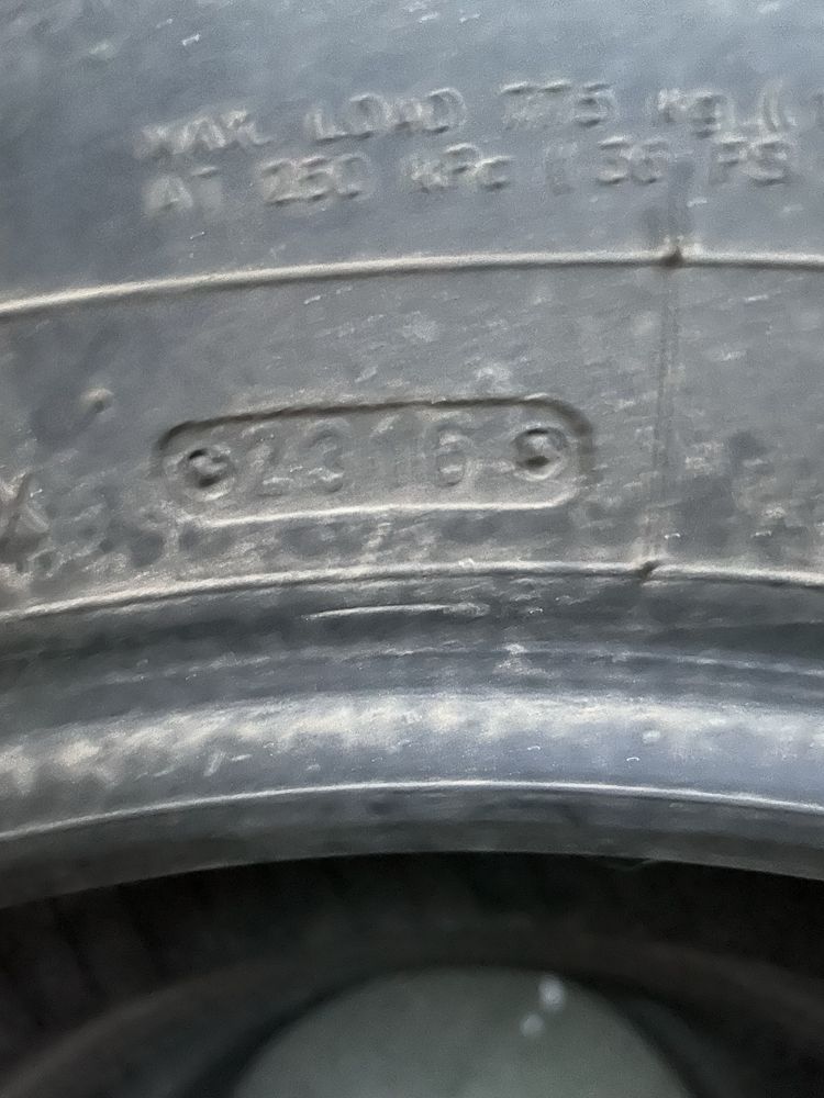 Продам шины зимние