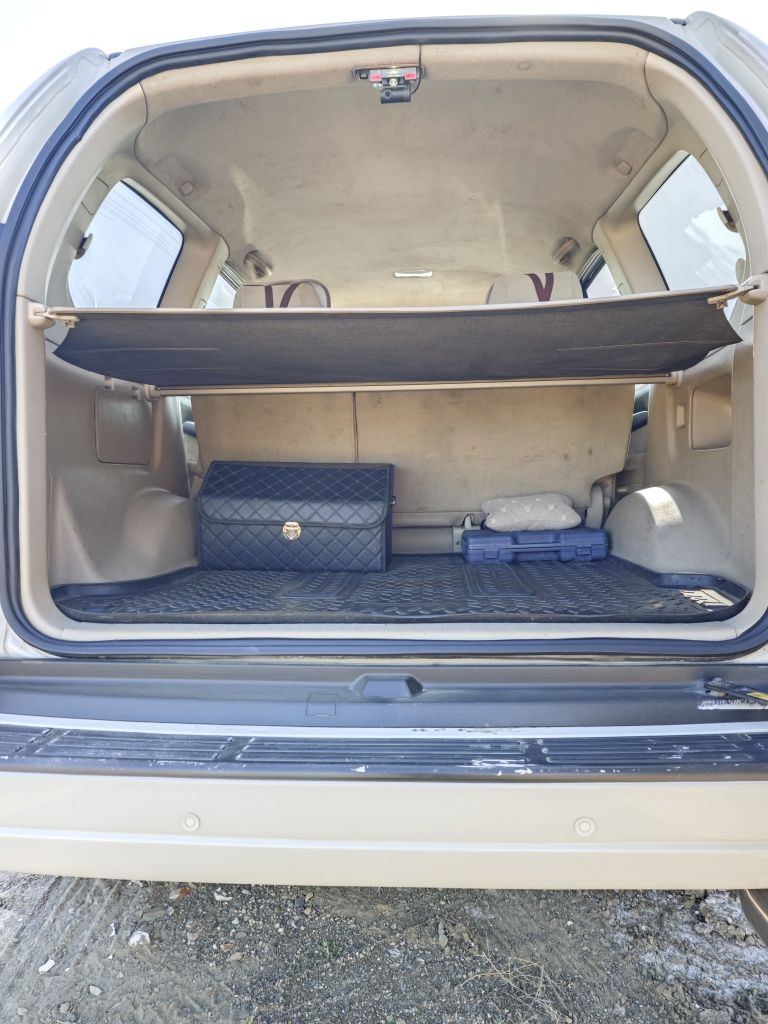 Продам Toyota Land Cruiser Prado 120