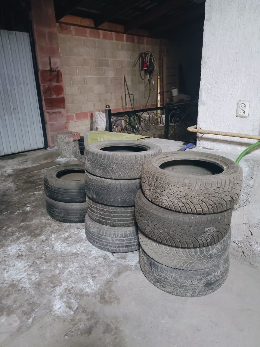 Продам шины зимние