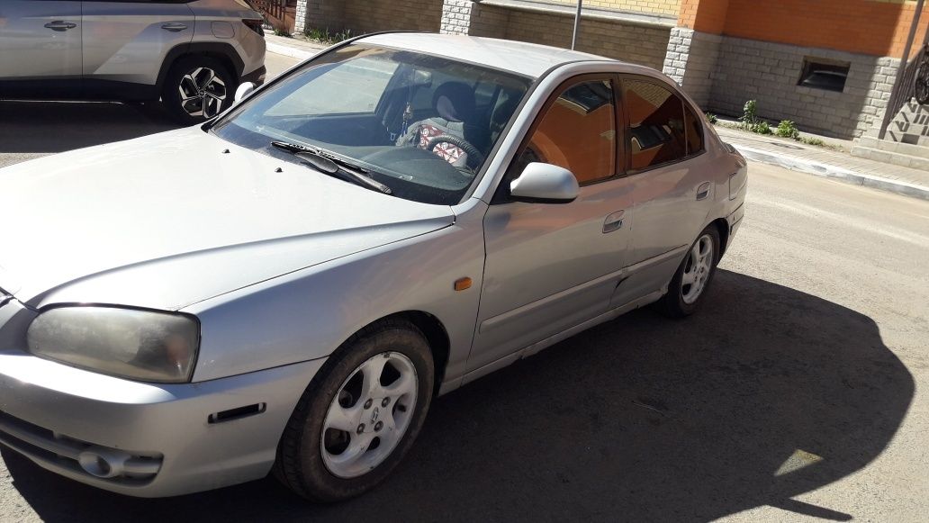 Подам автомашину Хендай элантра 2005 года выпуска. В хорошем состояни