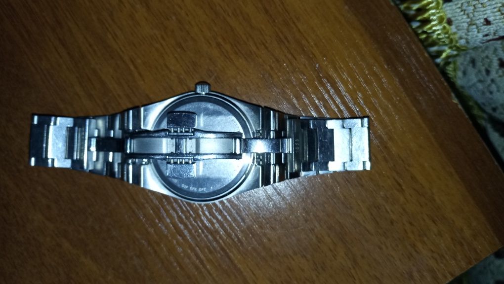 Часы  TISSOT 1853