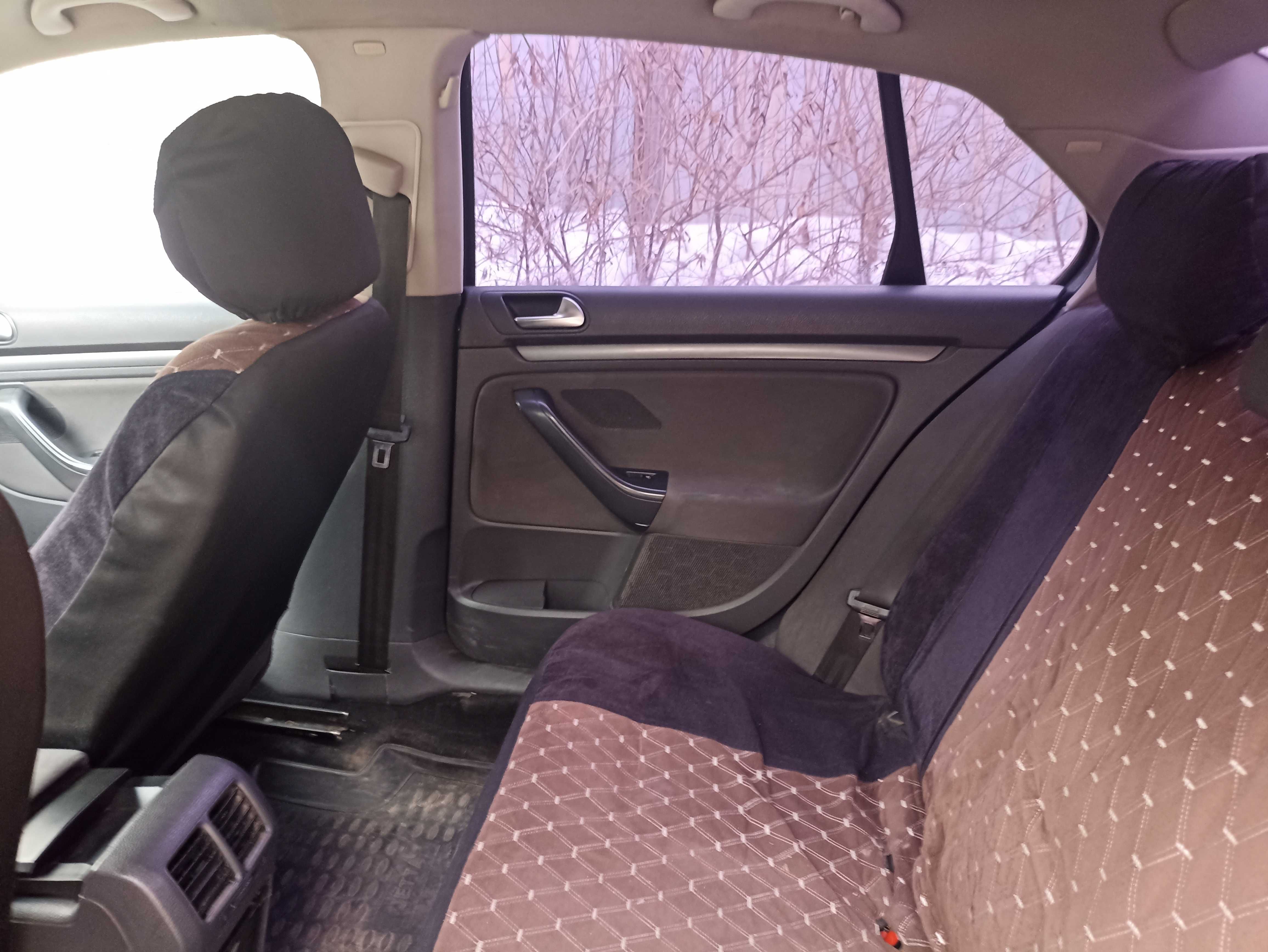 автомобиль марки Volkswagen Jetta 2008 г