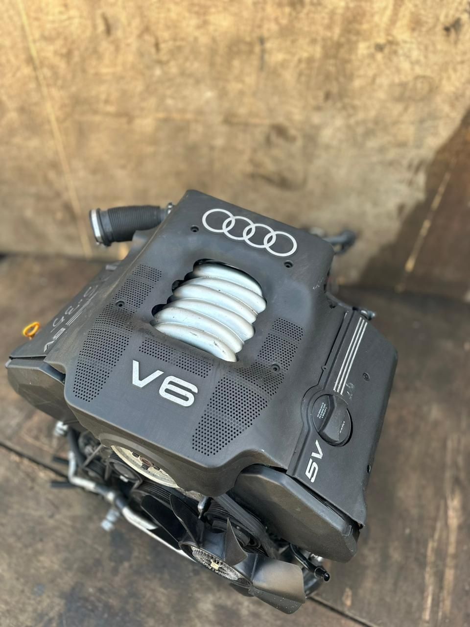 Контрактный двигатель Audi A6 C5, A4, объем 2.4-2.8