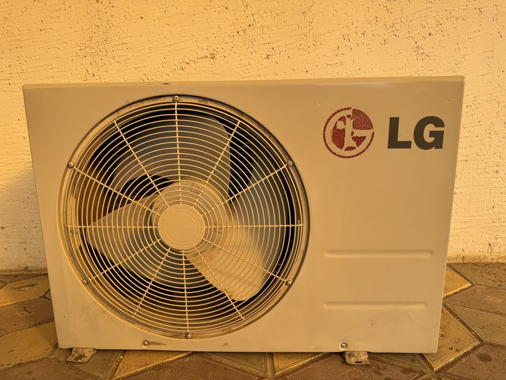 Продатеся кондиционер LG A18LHD/U
