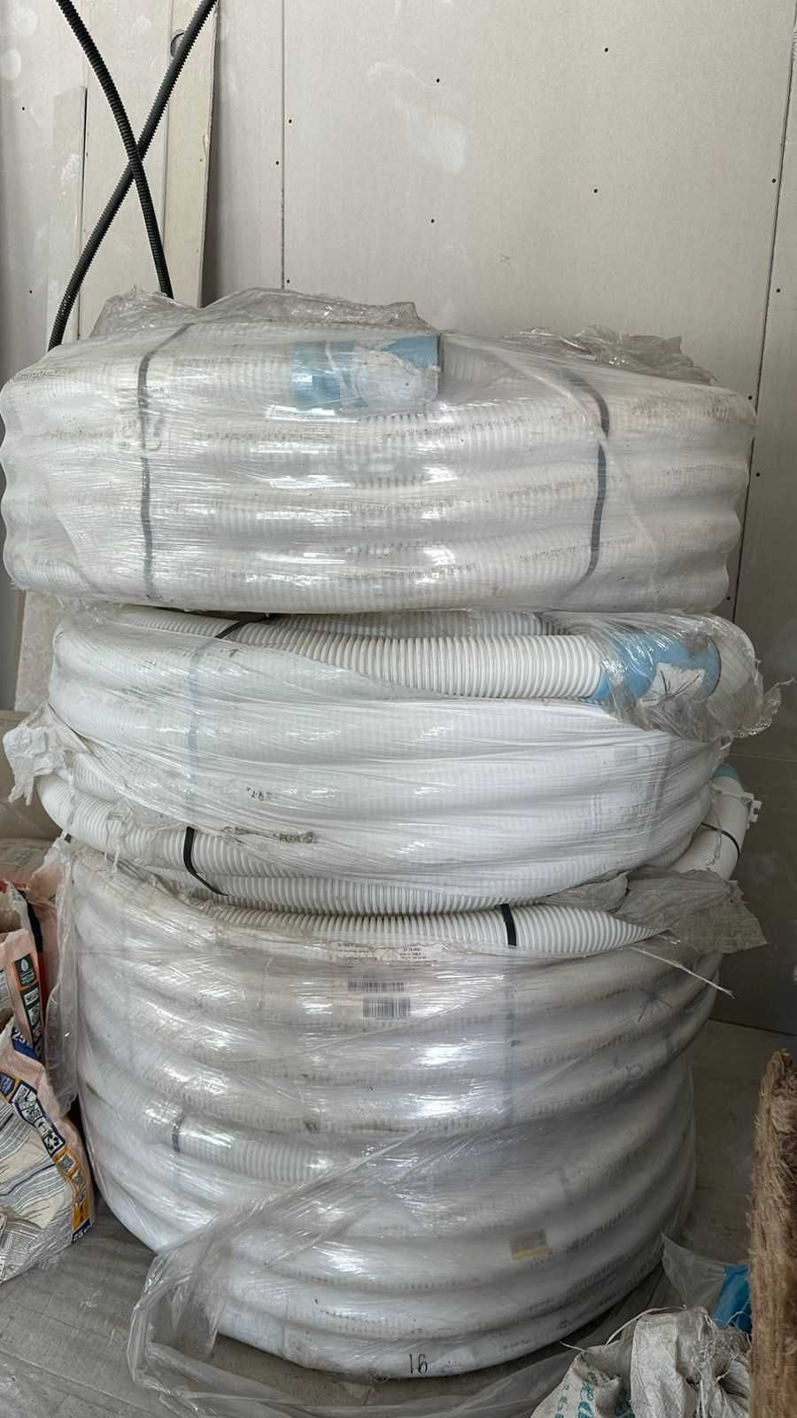 Enervent Neo eWind  (right)