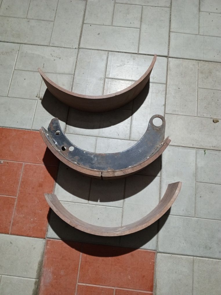 2 накладки,1 колодка на газ53