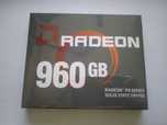 Накопитель SSD AMD Radeon R5 2.5 R5SL960G 960 Гб