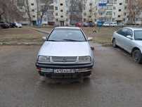 Продам машину Volkswagen vento
