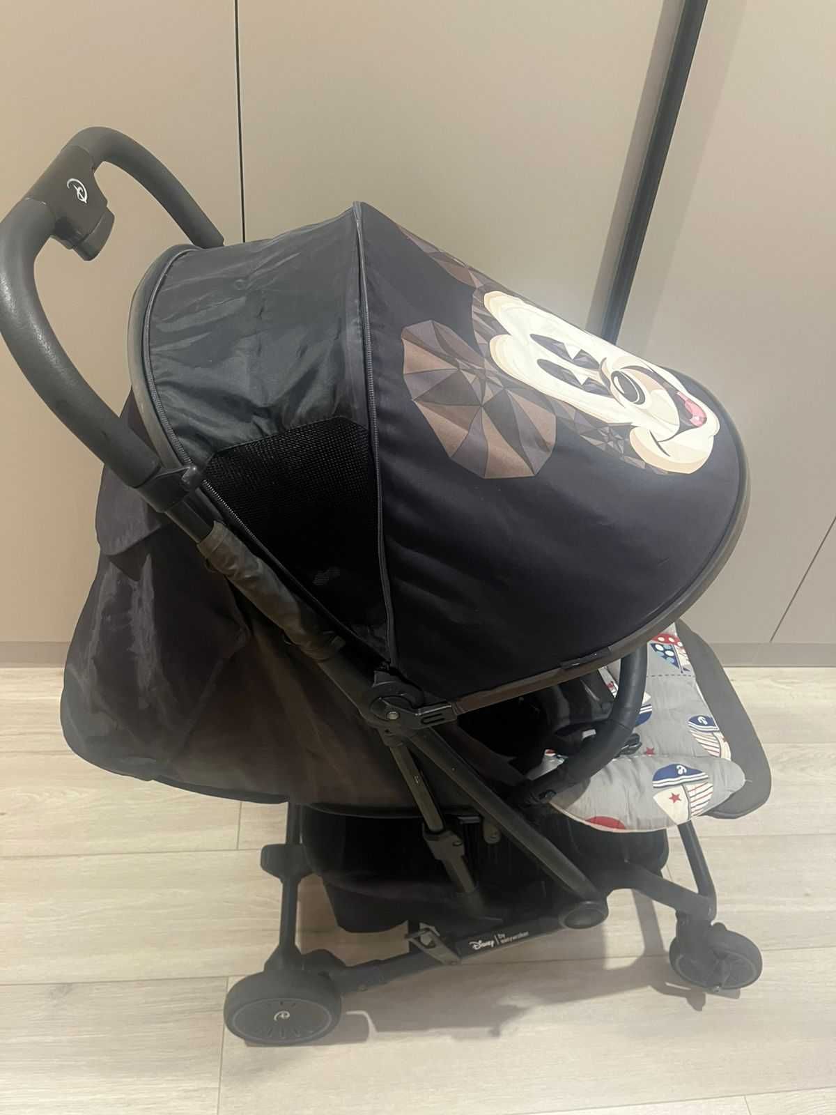 Коляска Easywalker Buggy XS Disney Mickey Shield