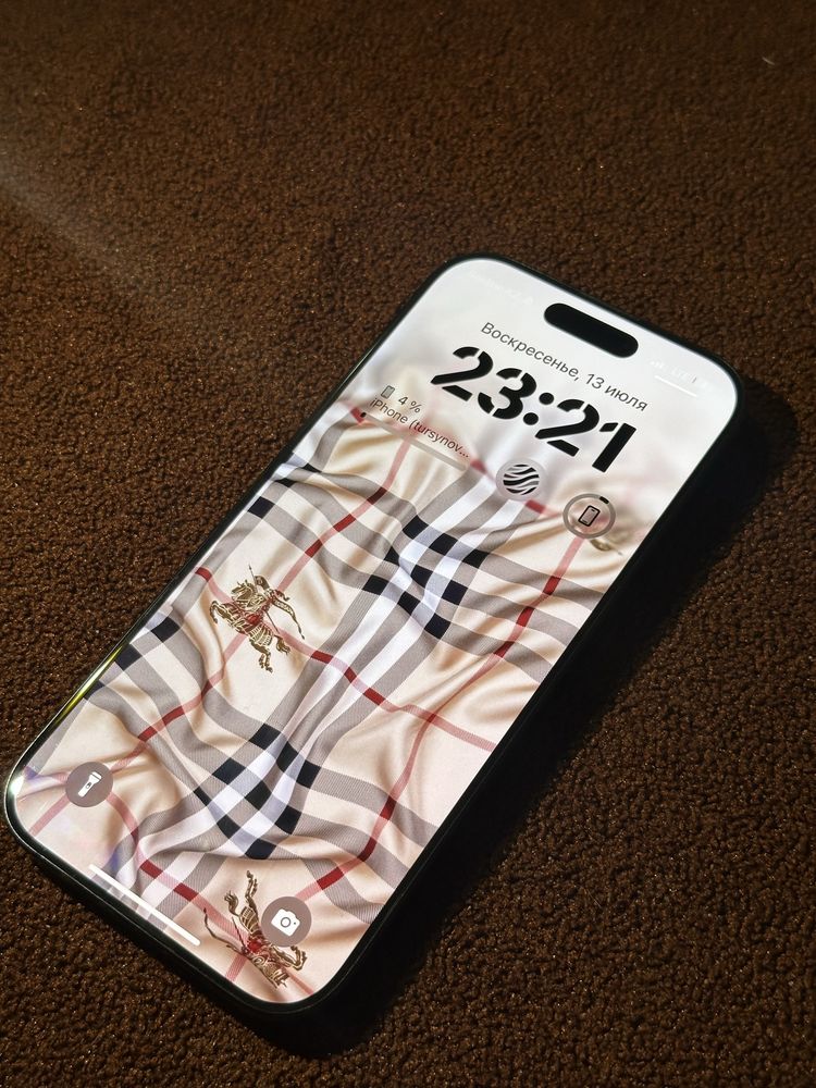 Iphone 16 pro black