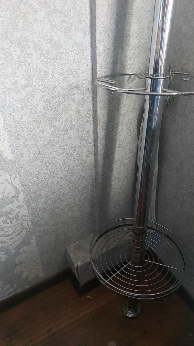 Продам барную стойку