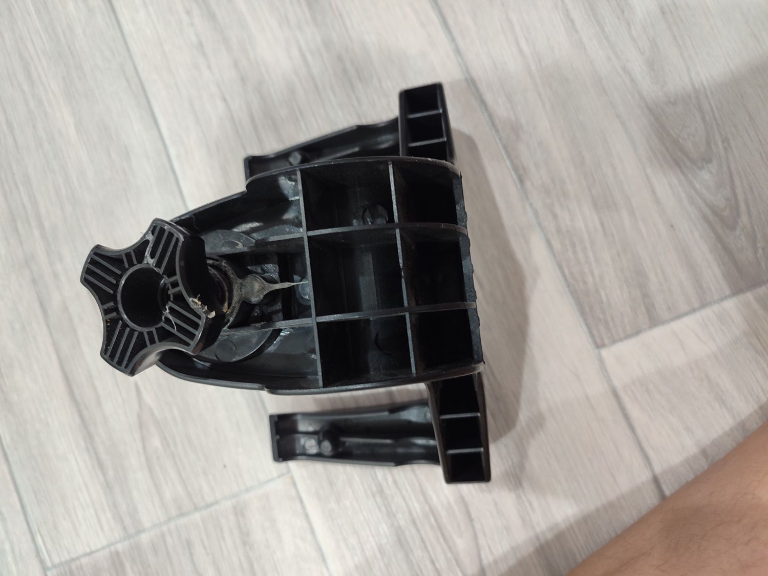 Продам игровой руль "Defender forsage GTR"