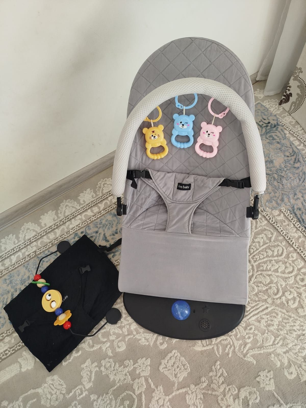 Продам детские вещи