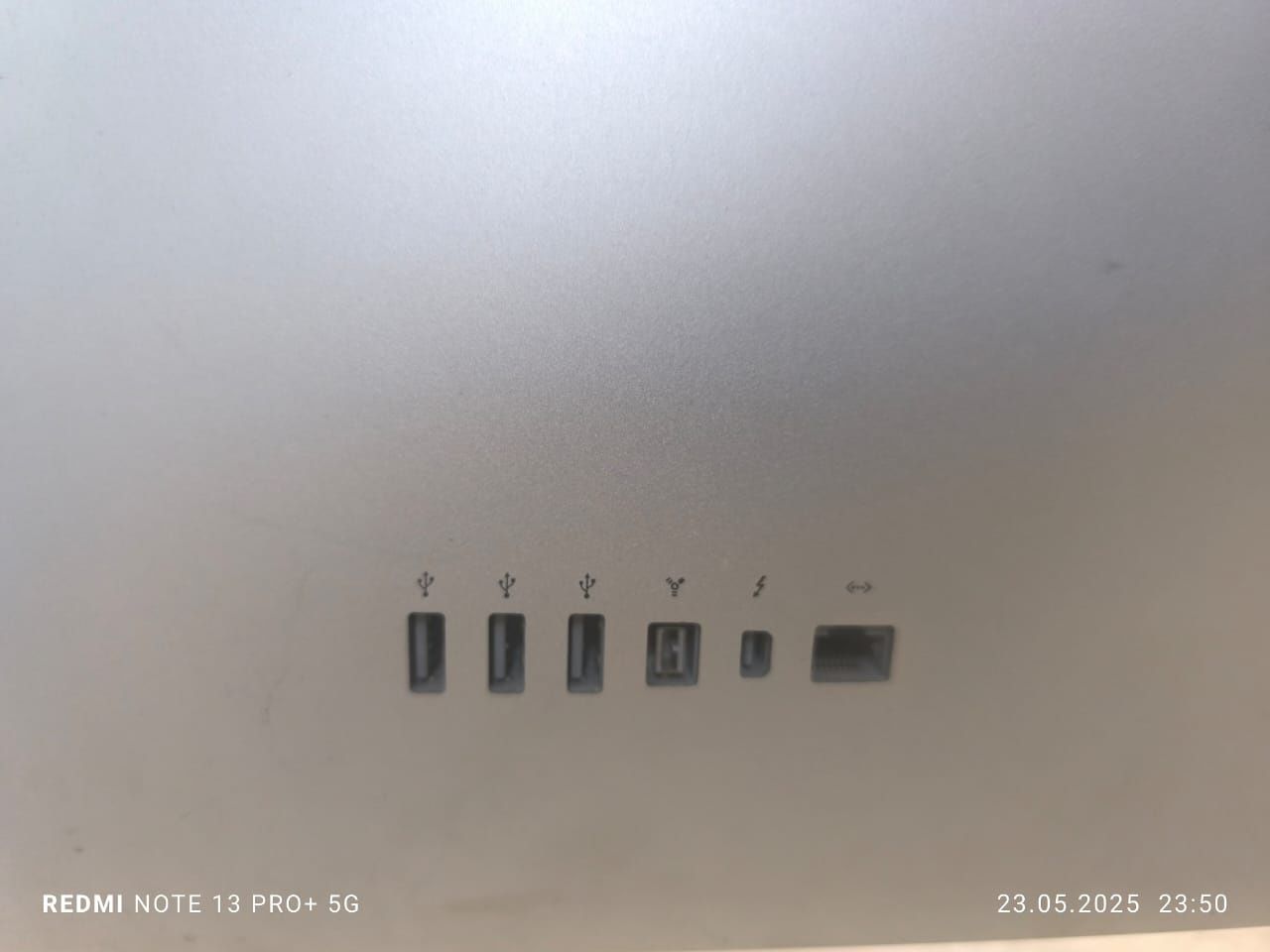 Продам Mac Ciinema + MacBook