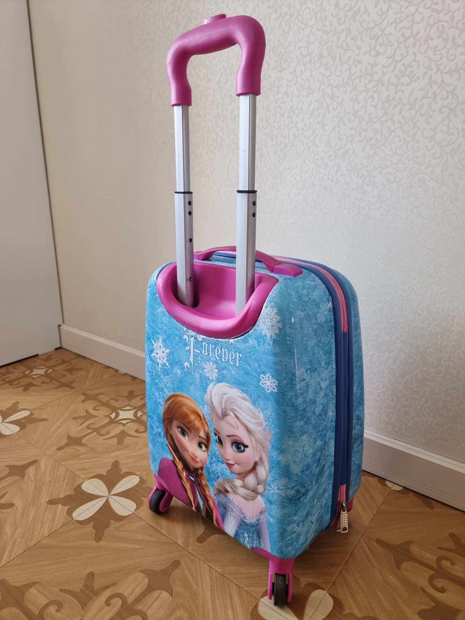Чемодан Эльза и Анна