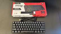 Продам клавиатуру Клавиатура HyperX Alloy Origins 60 черного цвета