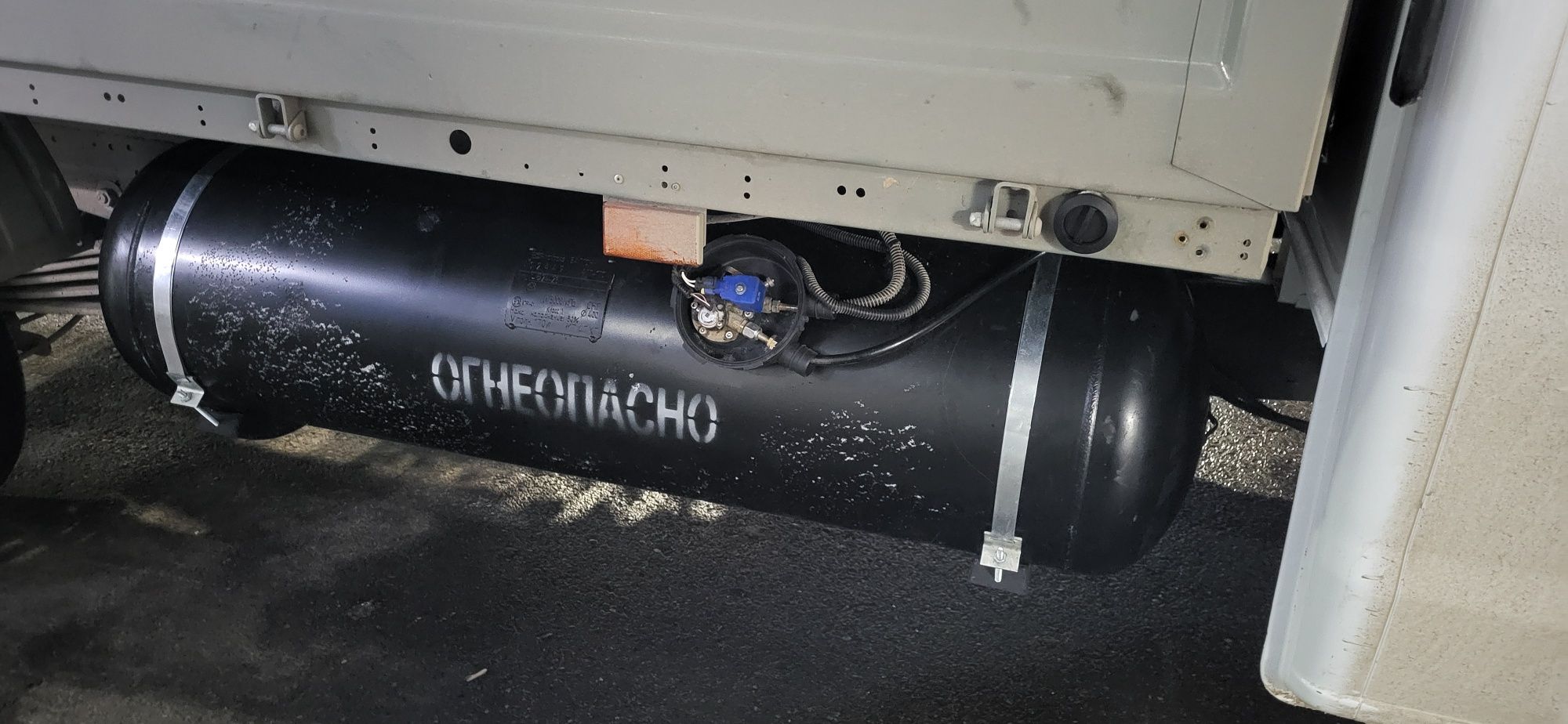 Мащинаға ГАЗ орнатамыз