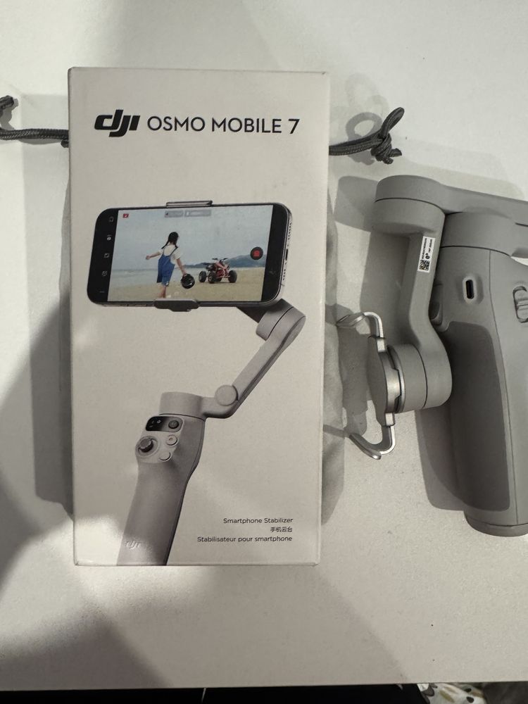 Стабилизатор DJI OSMO MOBILE 7