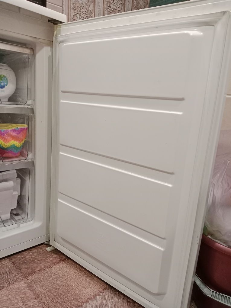 Продам Морозильную камеру.. В отличном состоянии. Рабочая.