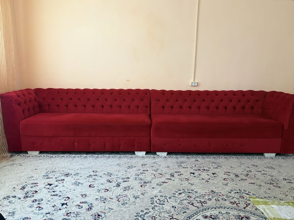 Продам диваны в хорошем состоянии. Длина 2 м, ширина 80 см, высота 77