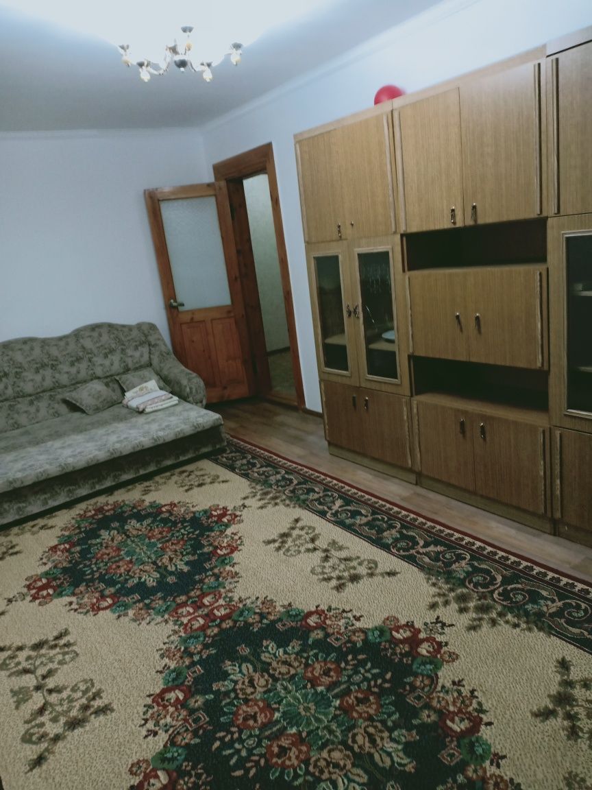 Посуточно 4х комн в центре возле облакимата, кондиционер