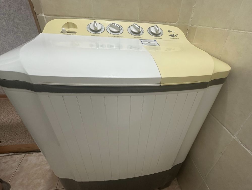 Продам стиральную машину