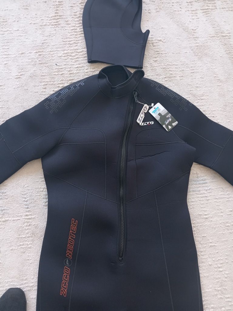 Гидрокостюм р-р 3XL,новый, в упаковке, продам срочно