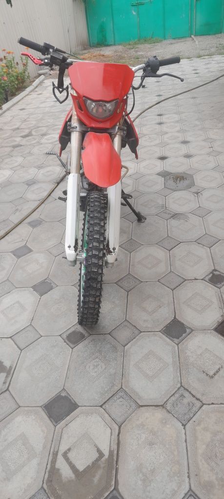 Продам хамер 250