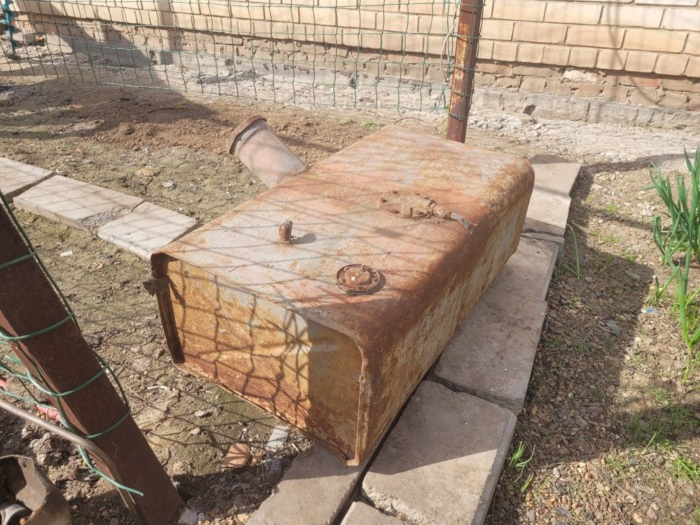 Бак (Мазовский, 110 литров, железо)
