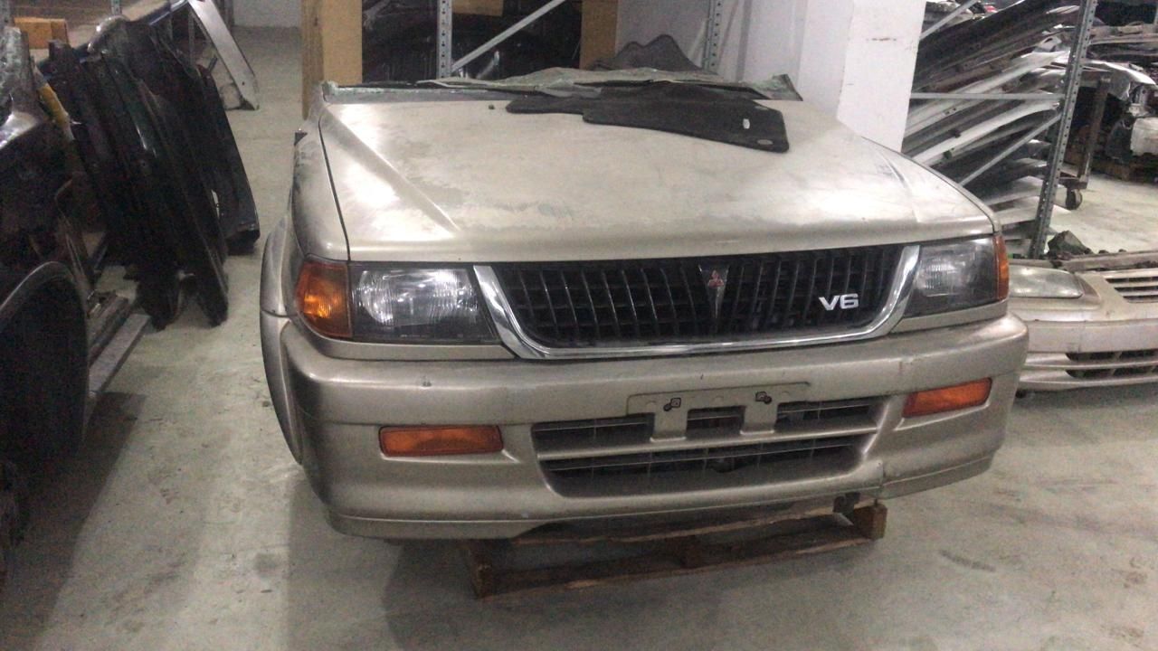 Продам блок в 6g74на Mitsubishi Montero Sport,  в Алматы.