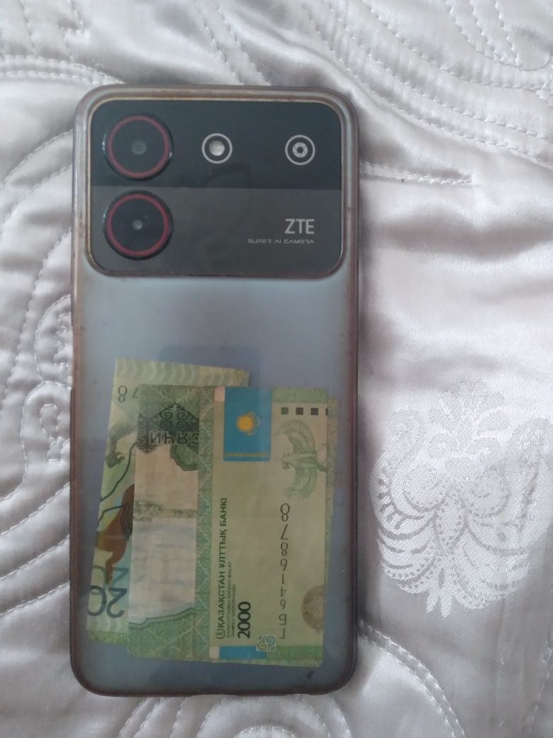 ZTE blade A54 телефон
